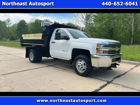 Used 2015 Chevrolet Silverado 3500 W/T w/ WT Convenience Package AWD/4WD image 1