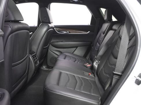 Used 2017 Cadillac XT5 Platinum w/ Driver Assist Package AWD/4WD image 21