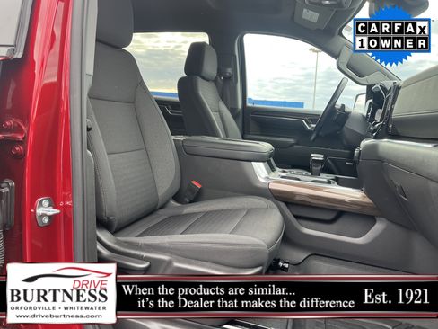 Certified 2022 Chevrolet Silverado 1500 LT Trail Boss w/ Convenience Package II image 11