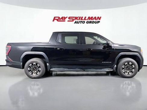 Used 2026 GMC Sierra EV Elevation AWD/4WD image 8