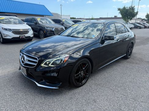 Used 2014 Mercedes-Benz E 350 4MATIC Sedan image 3
