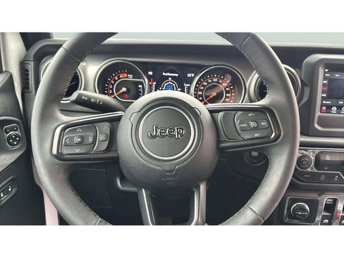 Used 2023 Jeep Wrangler Sport S image 14