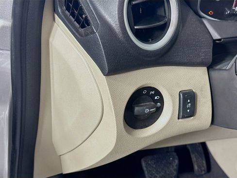 Used 2017 Ford Fiesta SE FWD image 10