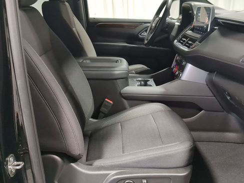 Used 2023 GMC Yukon SLE image 30