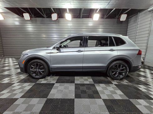 Used 2022 Volkswagen Tiguan SE FWD image 8