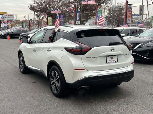 Certified 2024 Nissan Murano SV image 8