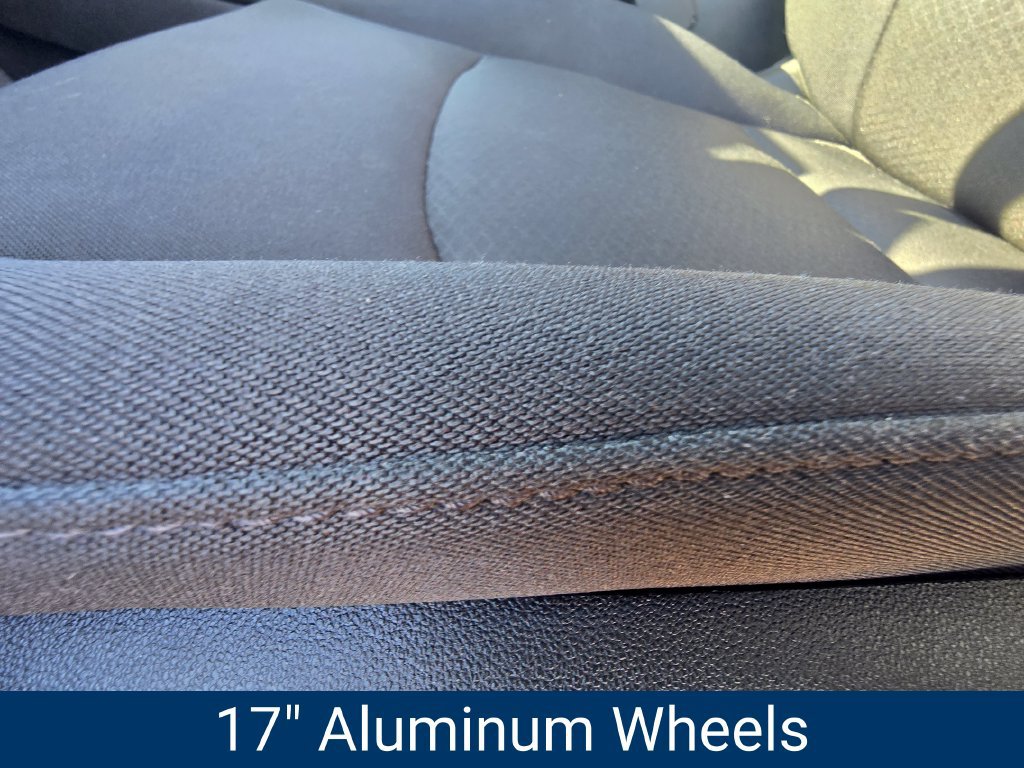 Certified 2025 Chevrolet Malibu LT FWD image 19