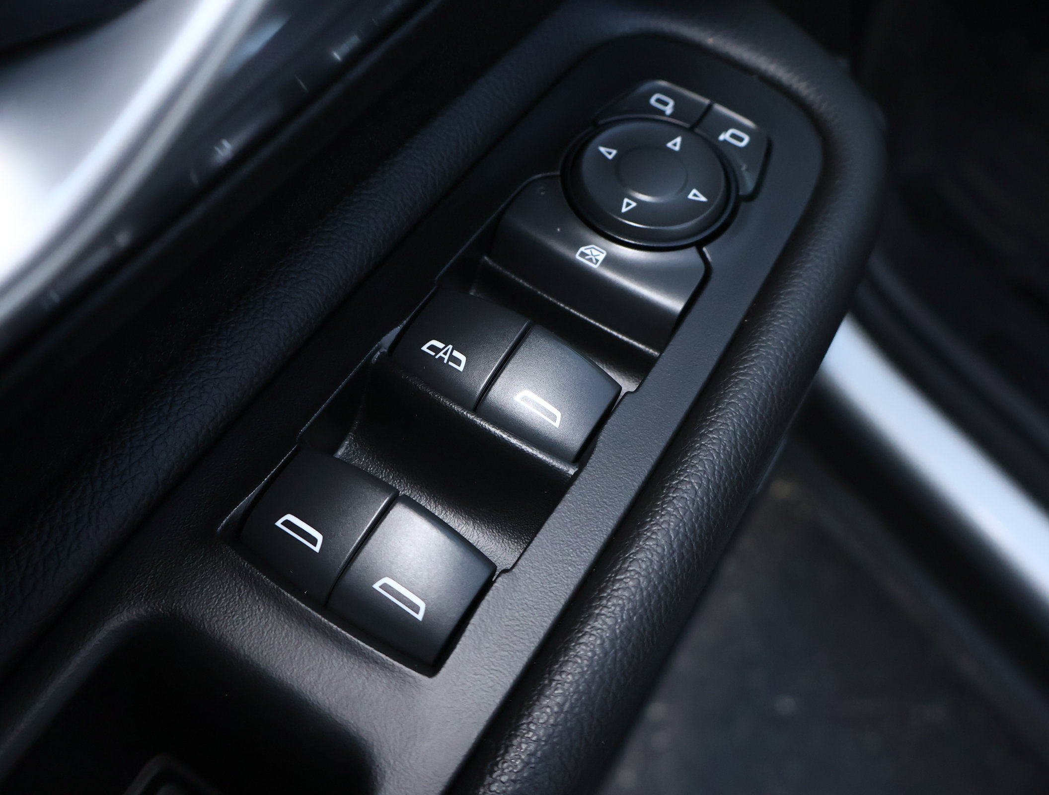 Used 2022 GMC Terrain SLT w/ Infotainment Package II FWD image 8
