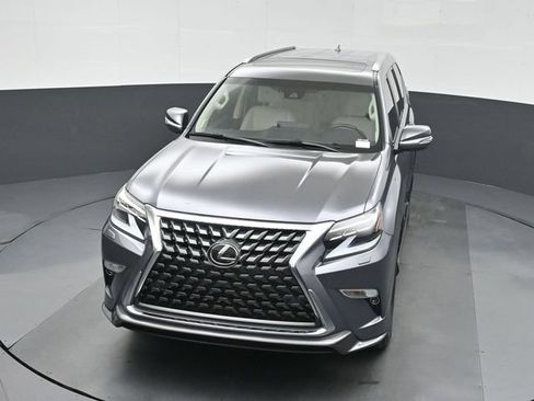 Used 2023 Lexus GX 460 Luxury w/ Sport Design Package AWD/4WD image 39