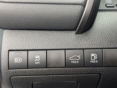 Used 2022 Toyota Camry XSE image 20