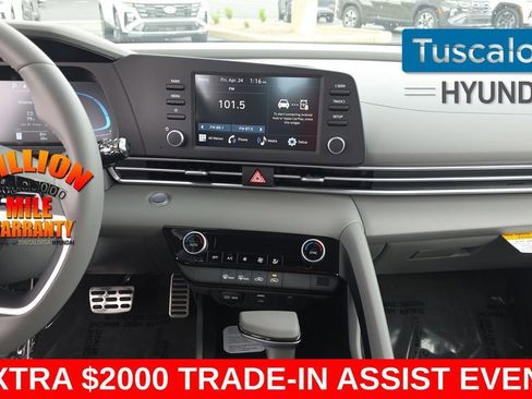 New 2026 Hyundai Elantra Sport FWD image 25