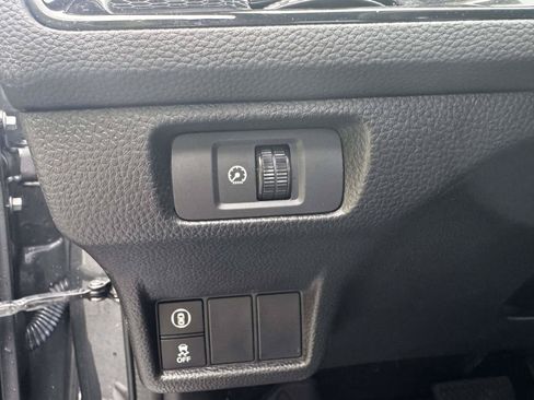 Used 2023 Honda Civic LX image 19