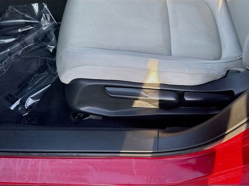 Used 2020 Honda Accord LX image 15