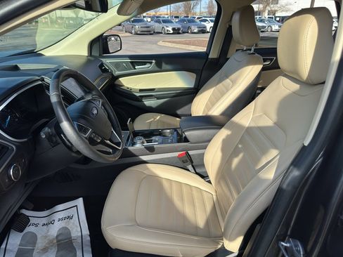 Used 2020 Ford Edge SEL image 14