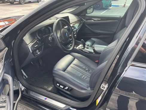 Used 2018 BMW 530i RWD image 3