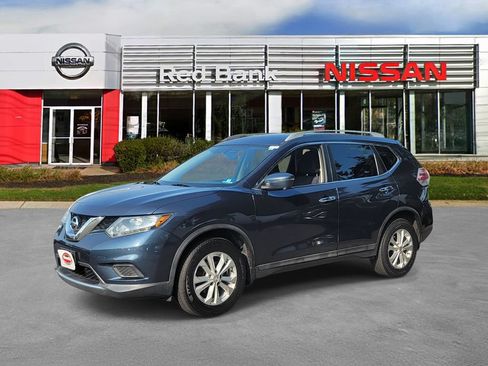 Used 2016 Nissan Rogue SV w/ SV Premium Package AWD/4WD image 5