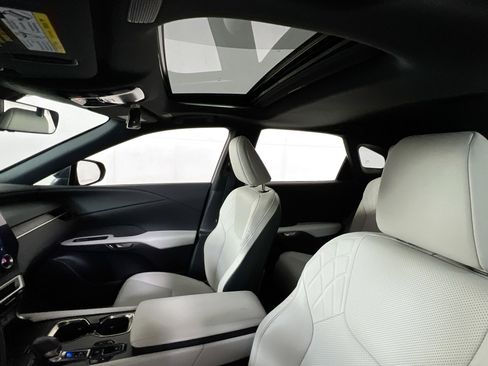 Used 2023 Lexus RX 350 Premium w/ Accessory Package image 21