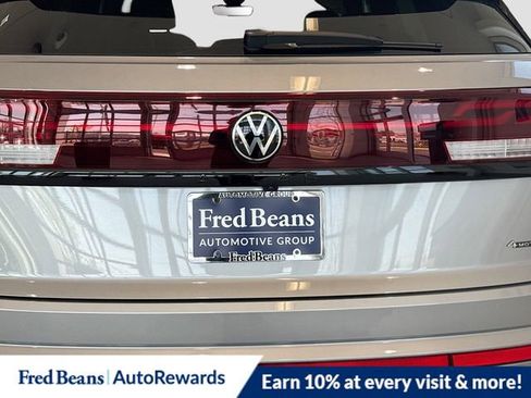 New 2026 Volkswagen Atlas Cross Sport SEL R-Line AWD/4WD image 17