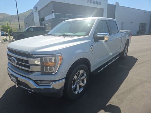 Certified 2022 Ford F150 Lariat w/ Max Trailer Tow Package AWD/4WD image 3