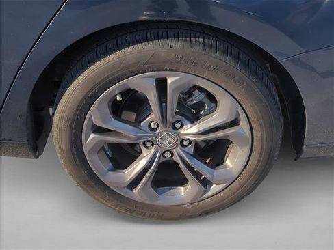 Used 2024 Honda Accord EX-L image 6