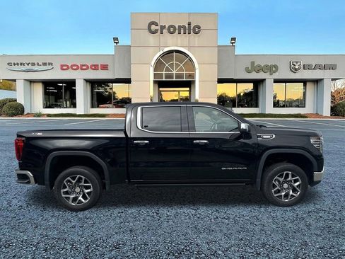 Used 2023 GMC Sierra 1500 SLT w/ SLT Premium Plus Package image 2