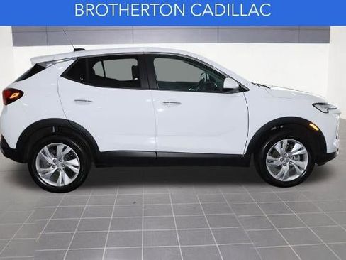 Certified 2025 Buick Encore GX Preferred AWD/4WD image 8