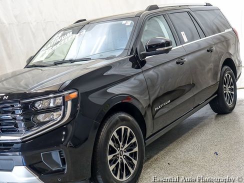 Certified 2025 Ford Expedition Max Platinum AWD/4WD image 6