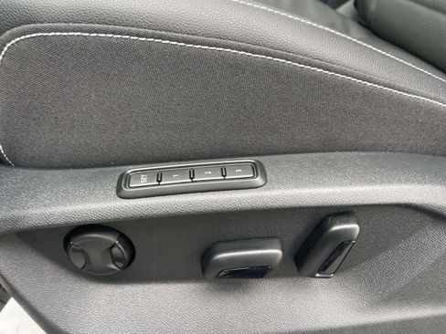 New 2026 Volkswagen Atlas SEL AWD/4WD image 18