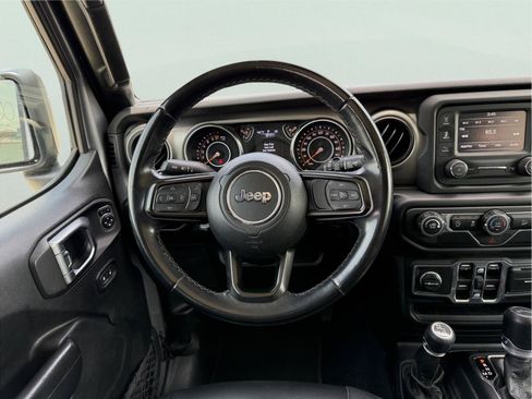 Used 2020 Jeep Wrangler Unlimited Sport S AWD/4WD image 19