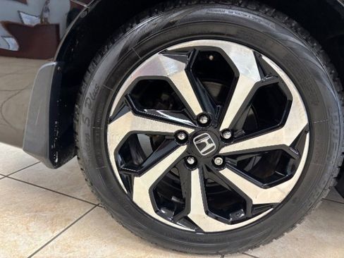 Used 2017 Honda Accord EX image 16