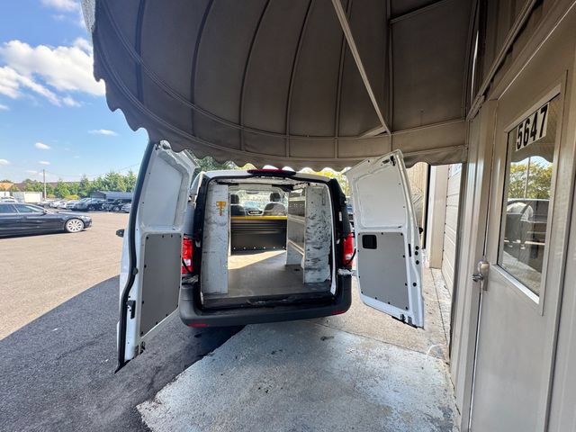 Used 2022 Mercedes-Benz Metris image 21