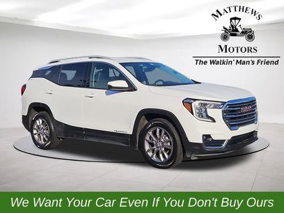 Used 2024 GMC Terrain SLT