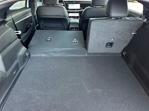 New 2025 Jeep Wagoneer S Limited image 12