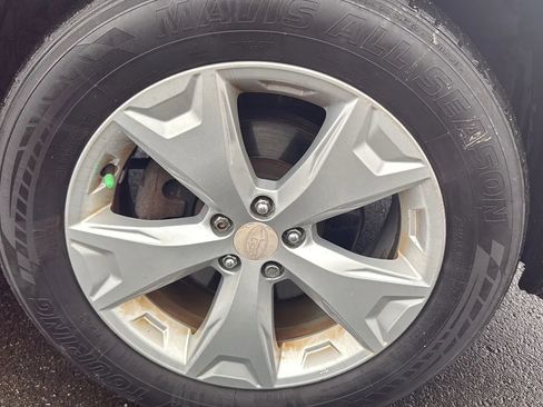 Used 2015 Subaru Forester 2.5i Premium w/ All-Weather Package image 14