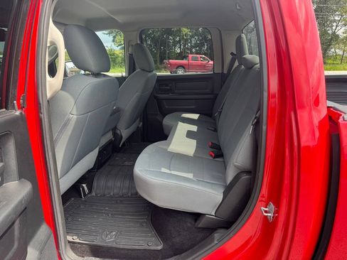 Used 2014 RAM 1500 Express AWD/4WD image 14