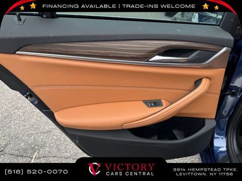 Used 2022 BMW 530i xDrive 530i xDrive image 13