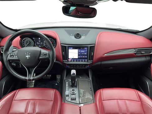 Used 2021 Maserati Levante S GranSport image 16