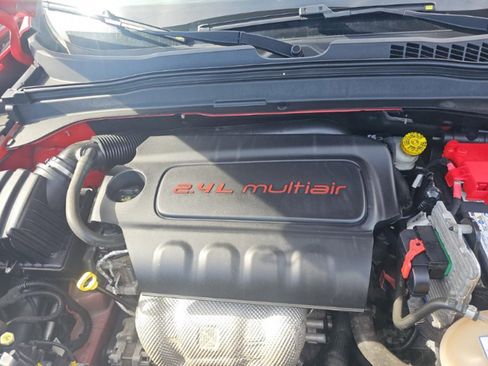 Used 2018 Jeep Renegade Limited AWD/4WD image 22