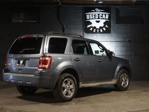 Used 2011 Ford Escape XLT w/ 202A Rapid Spec Order Code AWD/4WD image 6