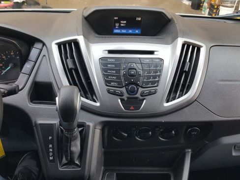 Used 2017 Ford Transit 150 XLT image 17