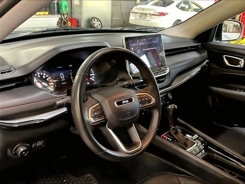 Used 2022 Jeep Compass Trailhawk image 8