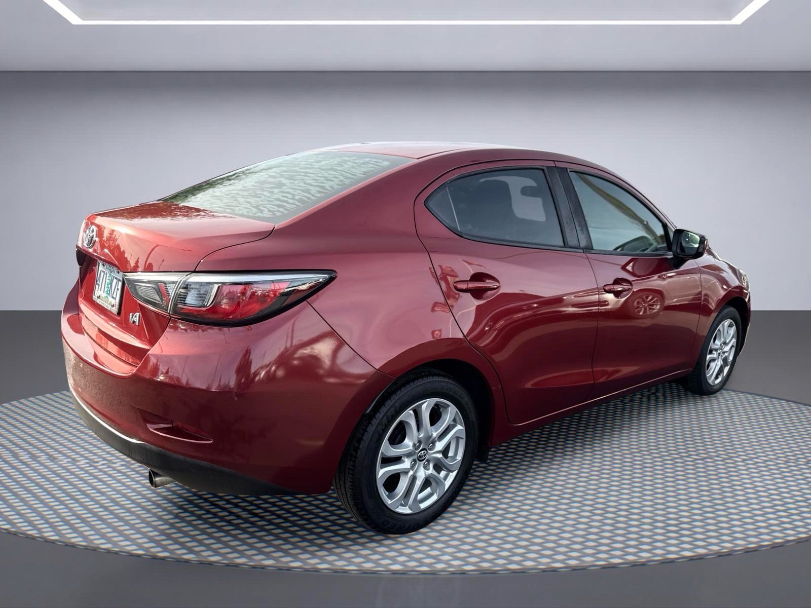Used 2018 Toyota Yaris iA FWD image 7