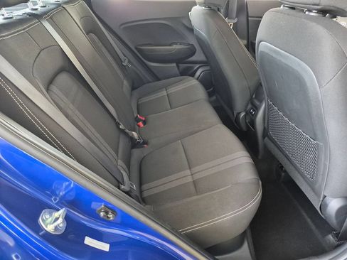Used 2025 Hyundai Venue SEL FWD image 30