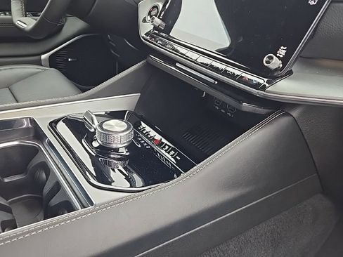 New 2026 Jeep Grand Wagoneer L Limited image 8