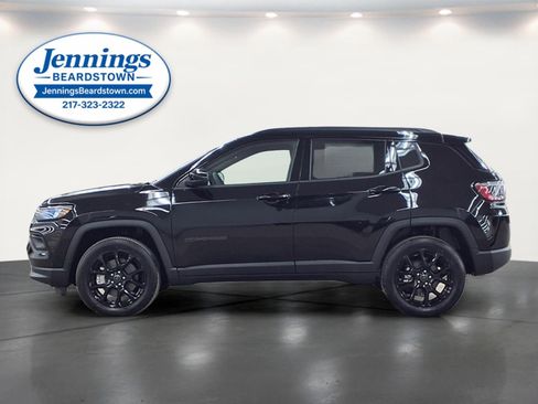 New 2026 Jeep Compass Latitude image 2