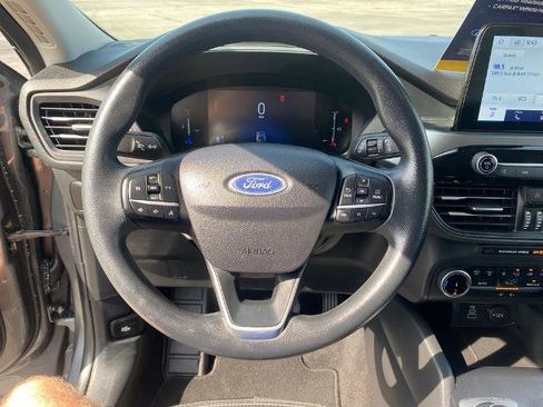 Certified 2025 Ford Escape Active FWD image 18