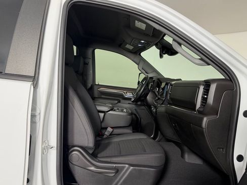 Used 2024 Chevrolet Silverado 2500 LT w/ All Star Edition image 29