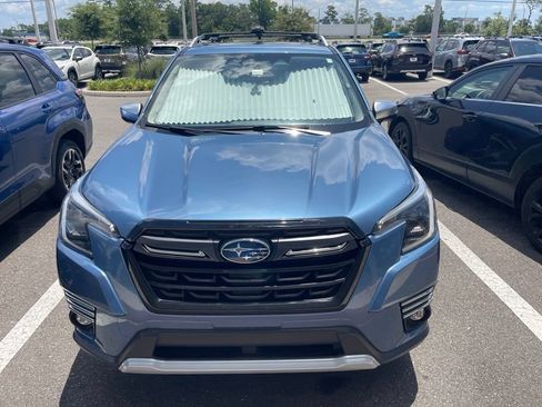 Used 2022 Subaru Forester Touring AWD/4WD image 2