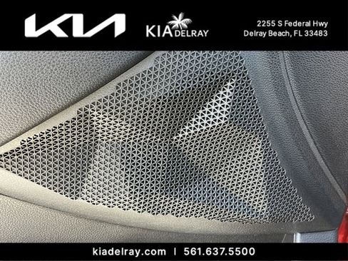 Used 2024 Kia Seltos S image 16