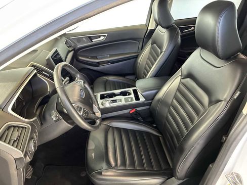 Used 2021 Ford Edge SEL image 13